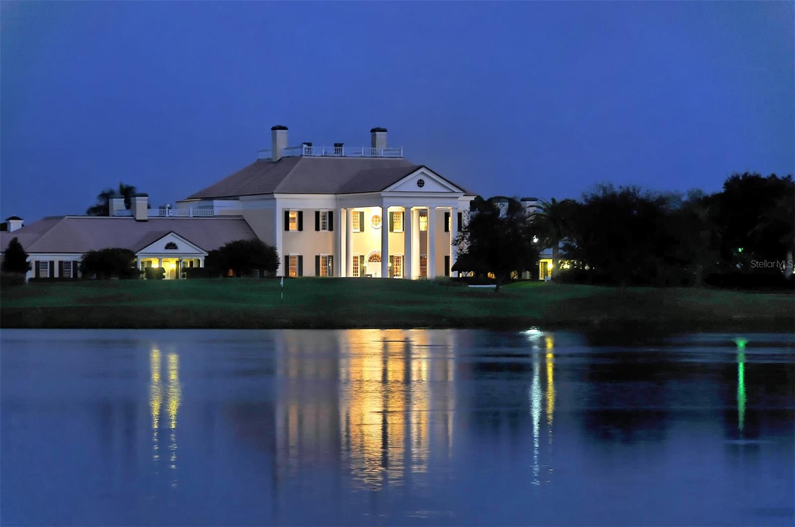 BISHOPS COURT AT THE OAKS PRESERVE - Residential