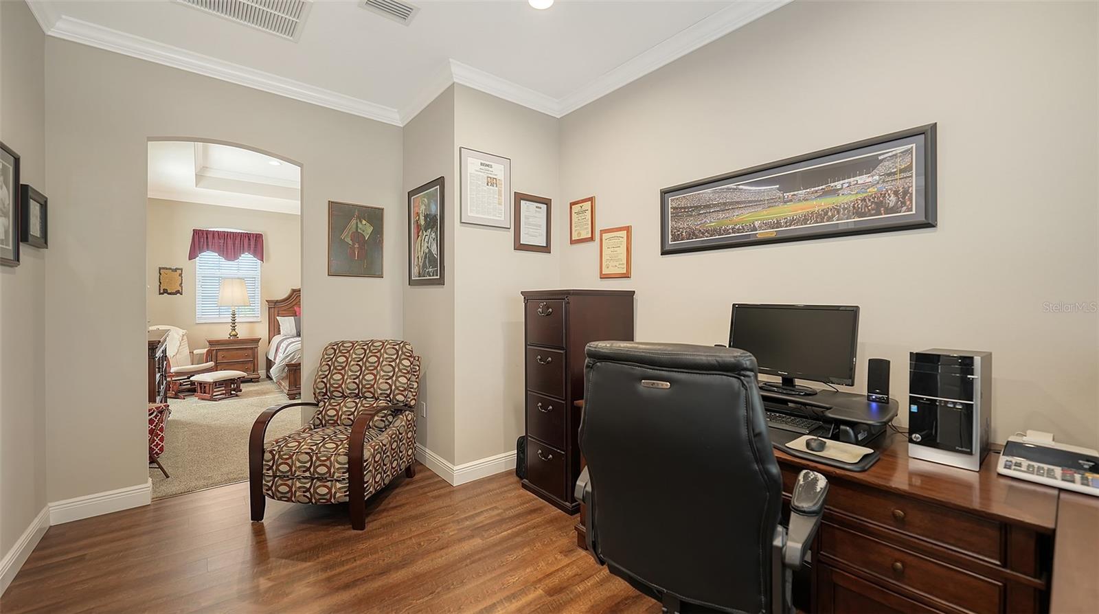 BISHOPS COURT AT THE OAKS PRESERVE - Residential