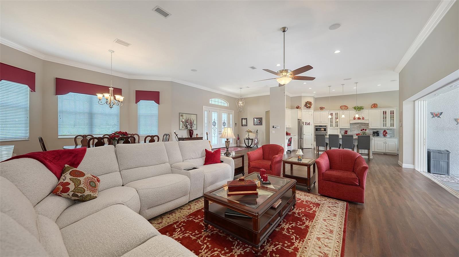 BISHOPS COURT AT THE OAKS PRESERVE - Residential