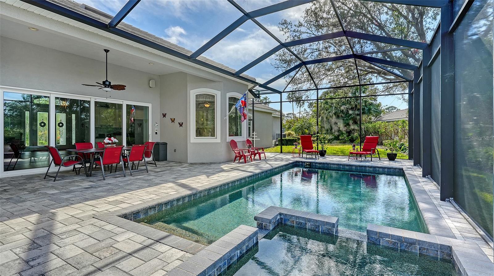 BISHOPS COURT AT THE OAKS PRESERVE - Residential