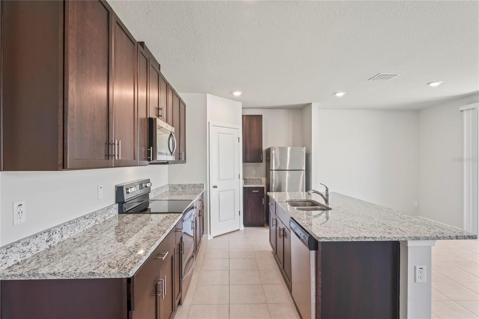 MONROE MDWS - Residential