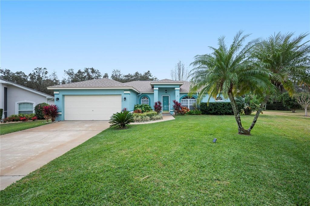 Photo of 1001 Destin Drive, Lake Wales, FL 33898 (MLS # L4959110)