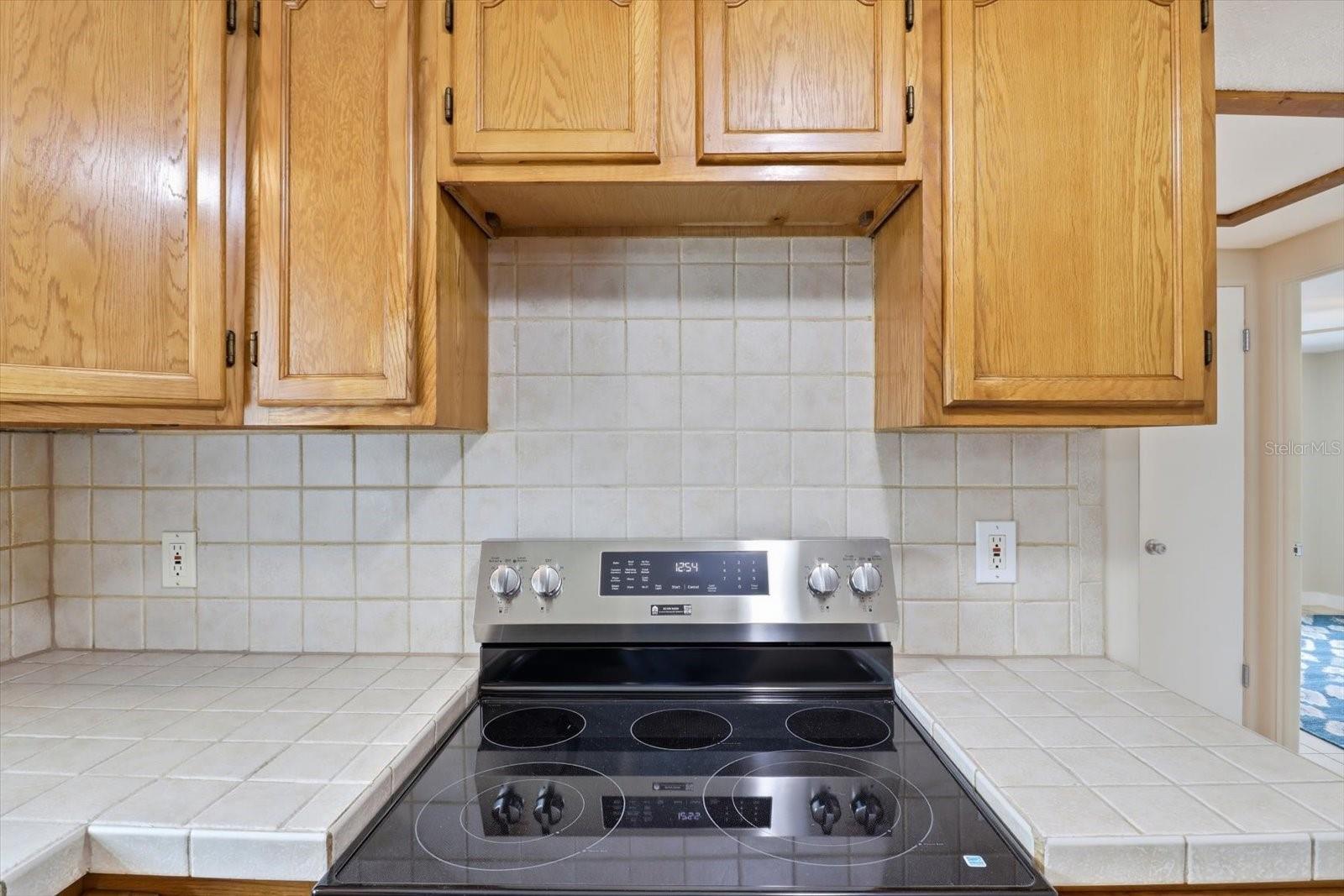 NEW HOMOSASSA VILLAGE - Residential