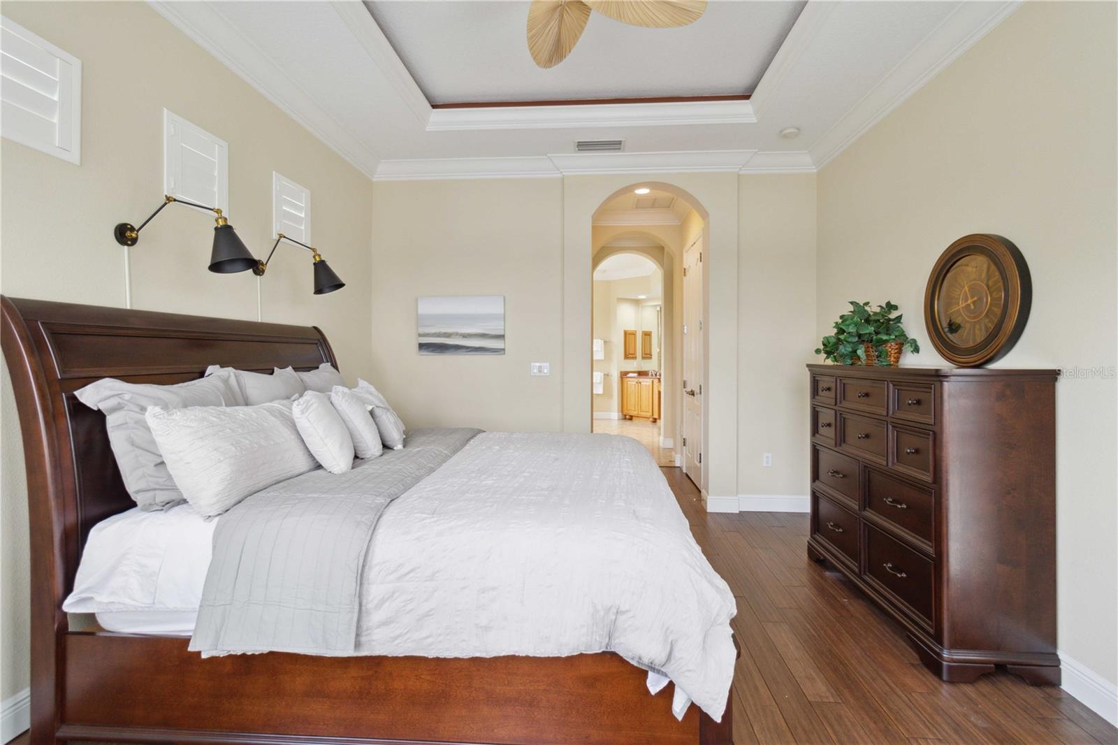 WILLOW CHASE - Residential