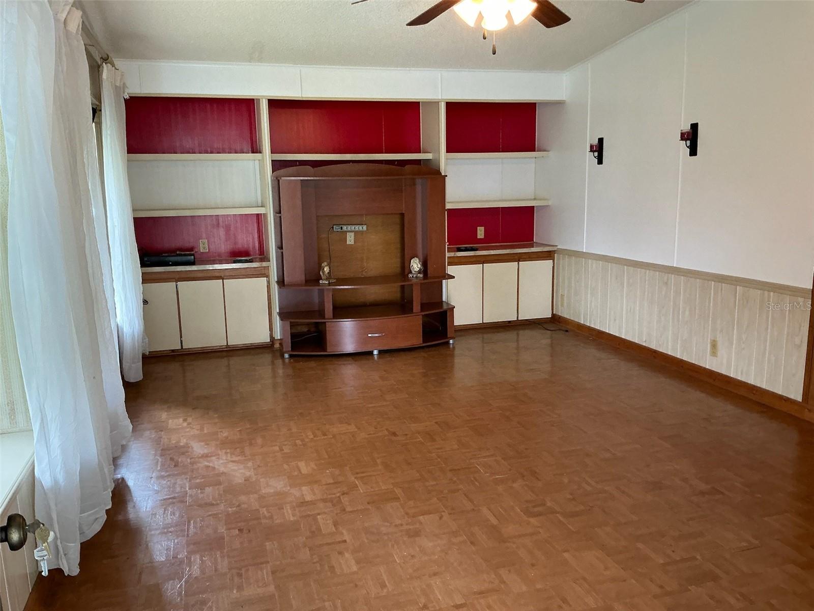 SUN COUNTRY ESTATES II - Residential