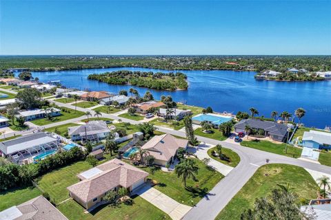 A home in PORT CHARLOTTE