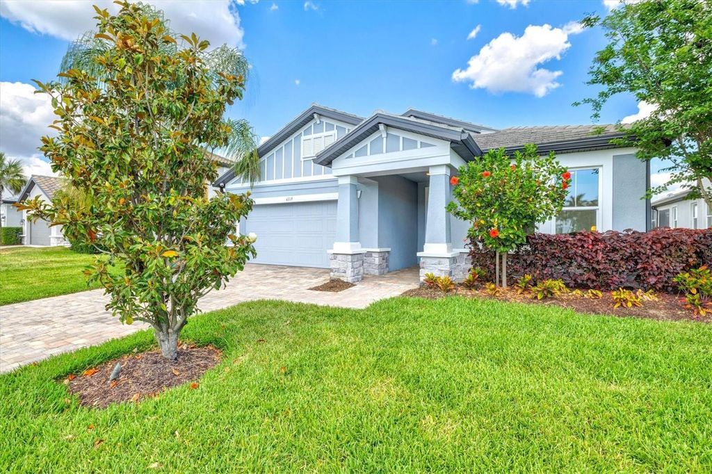 Photo of 4719 Winsome Way, Bradenton, FL 34211 (MLS # A4692233)