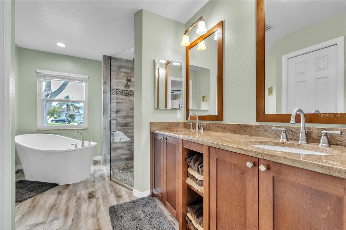 WALLINGFORD - Residential