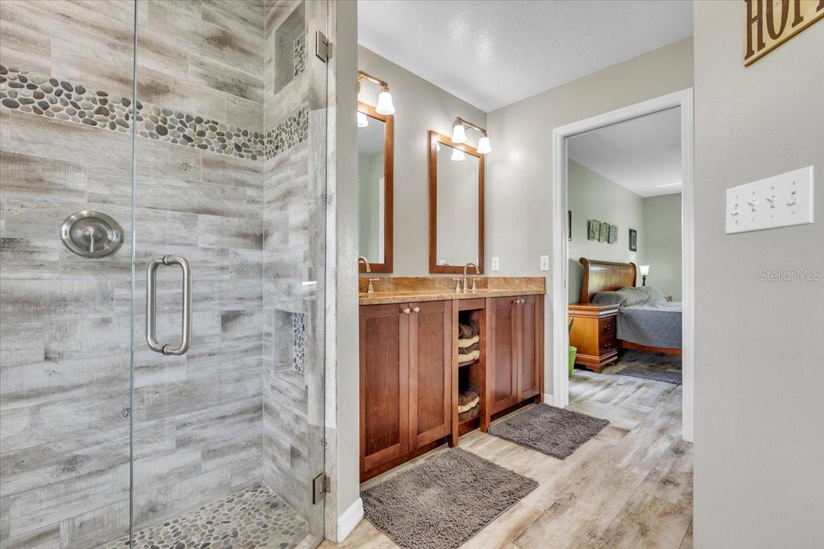 WALLINGFORD - Residential