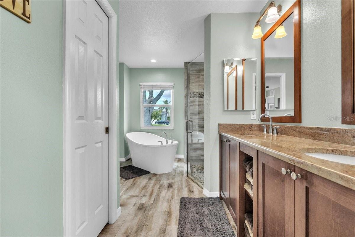 WALLINGFORD - Residential