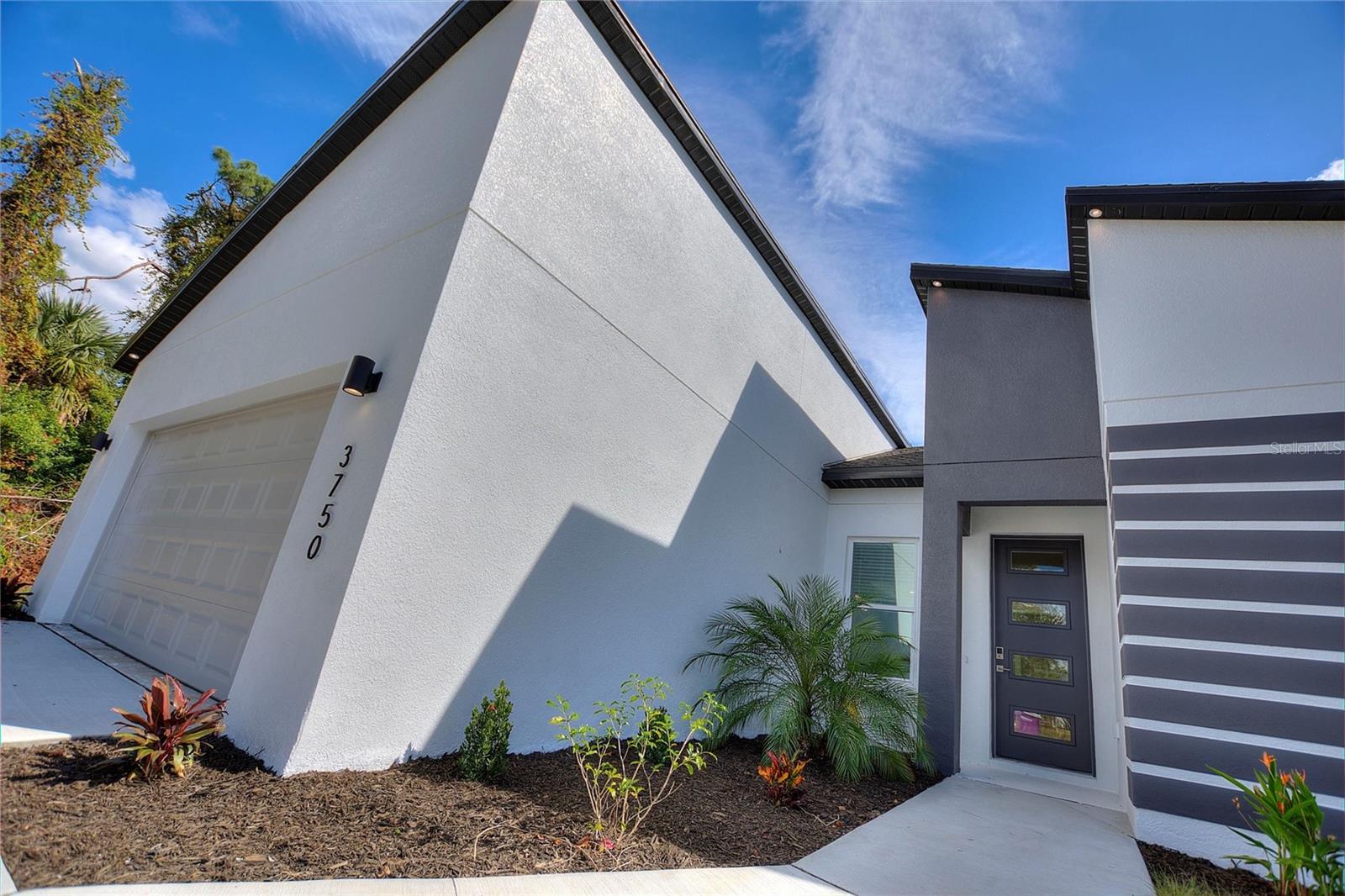 PORT CHARLOTTE SUB 35 - Residential Lease