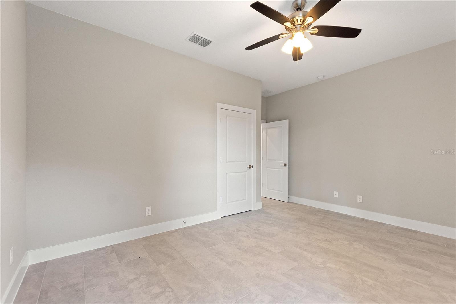 PORT CHARLOTTE SUB 35 - Residential Lease