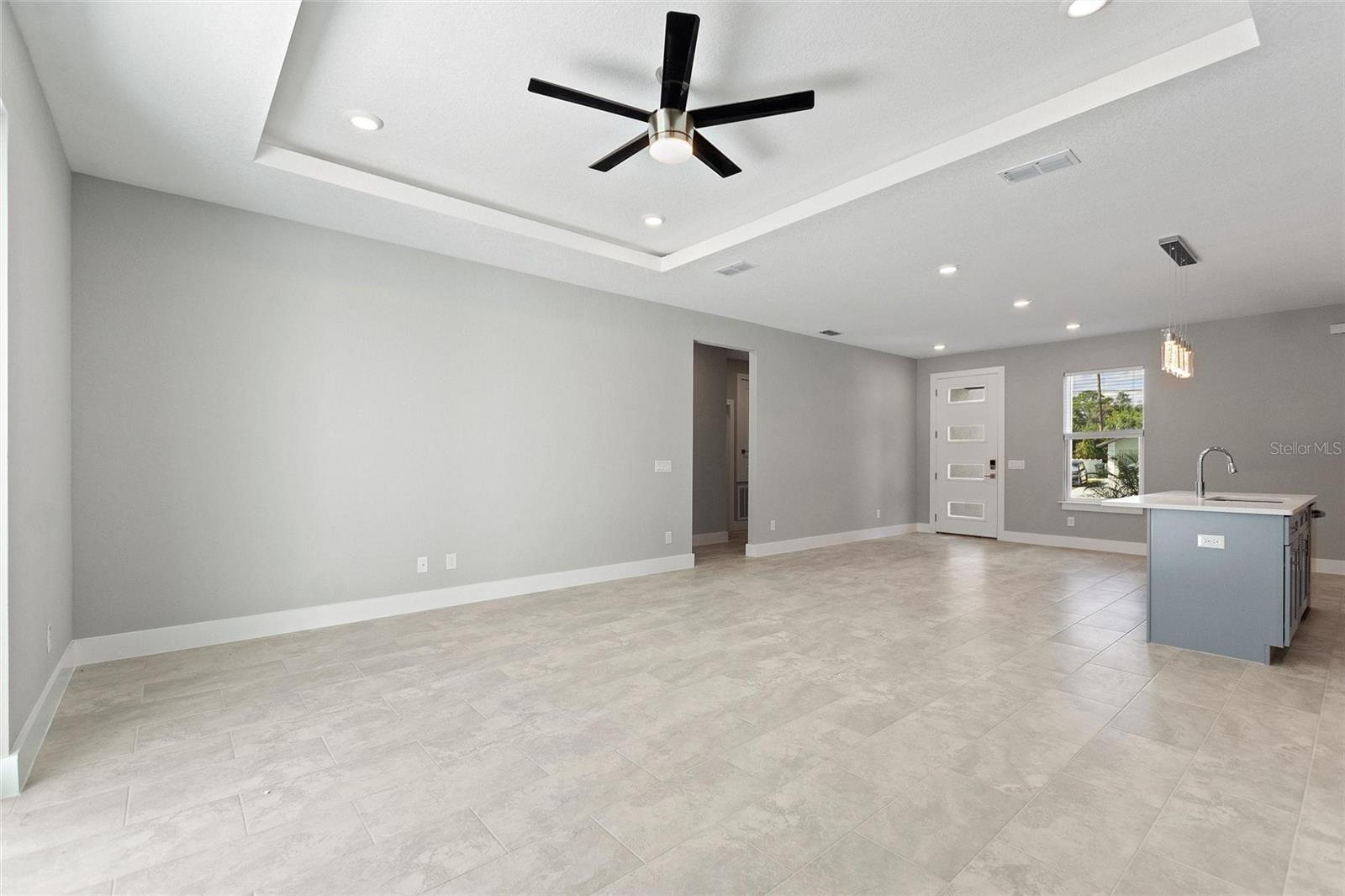 PORT CHARLOTTE SUB 35 - Residential Lease