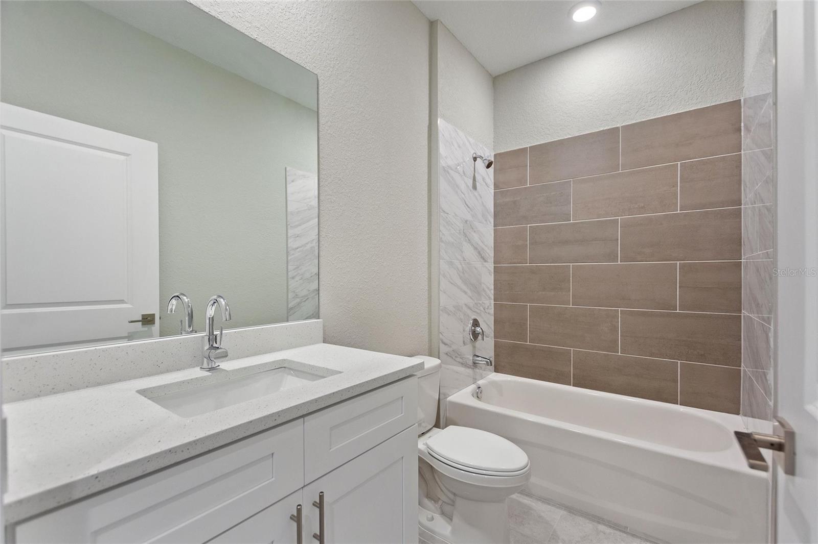 PORT CHARLOTTE SUB 35 - Residential Lease