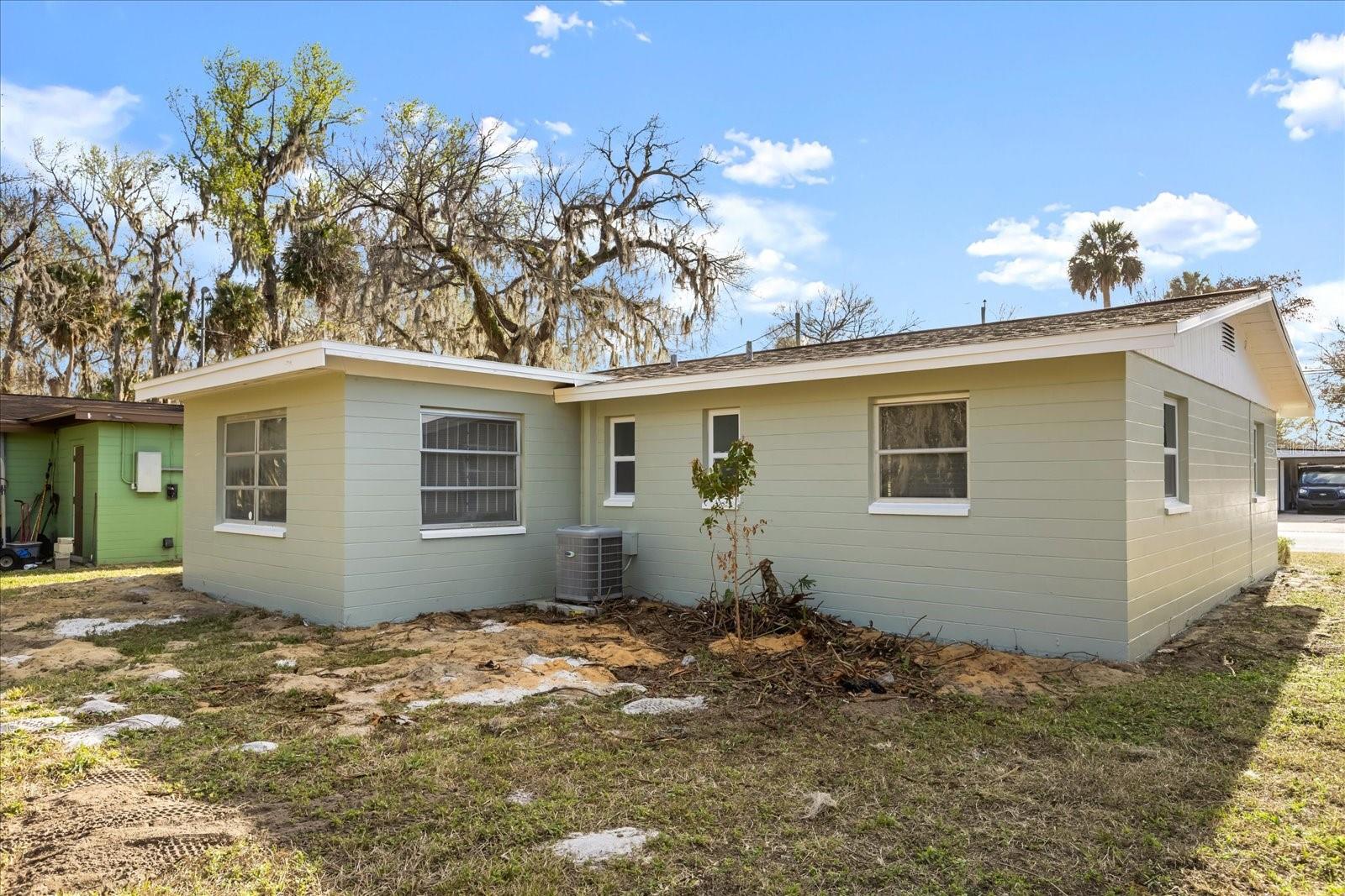 DAYTONA GARDENS - Residential