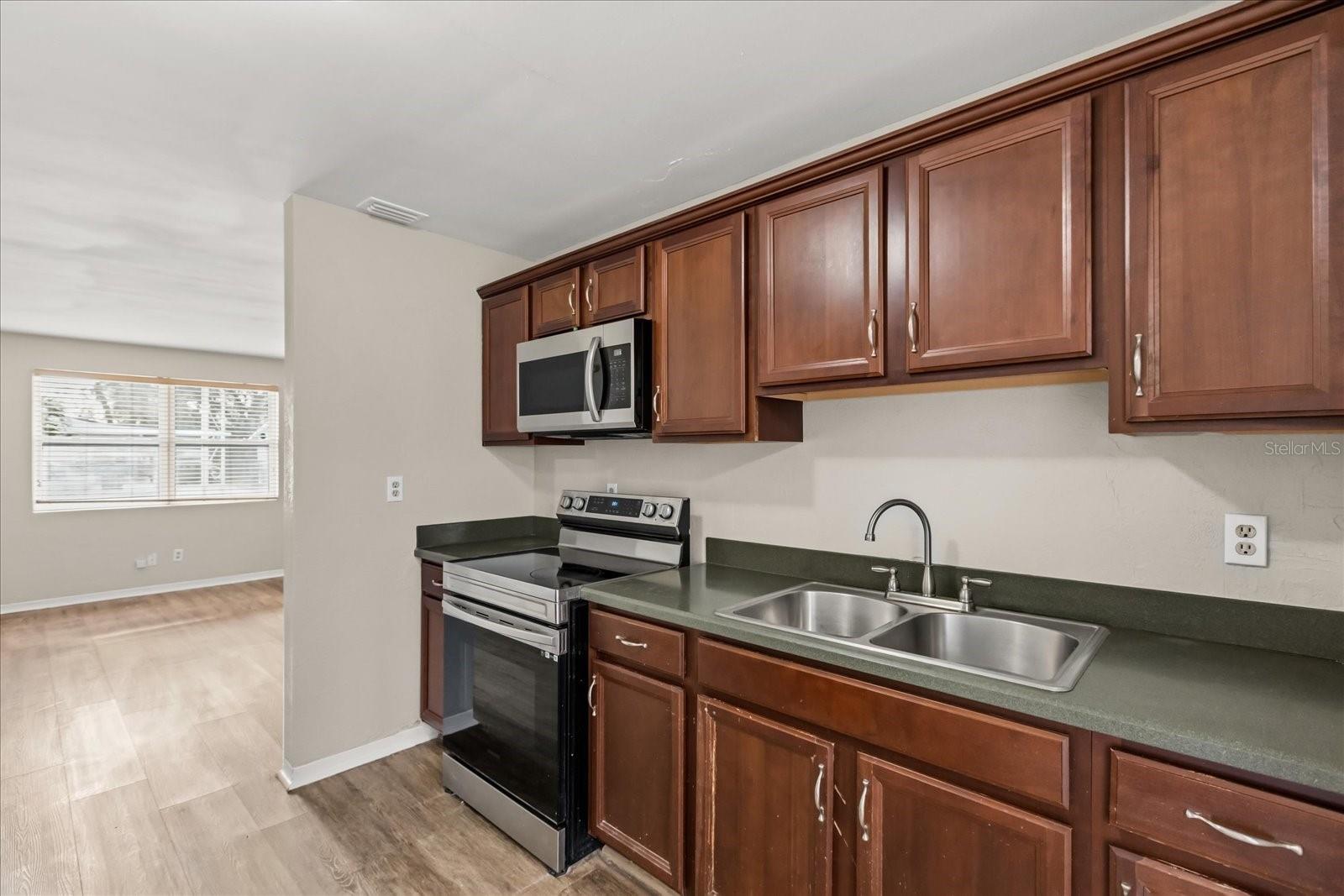 DAYTONA GARDENS - Residential