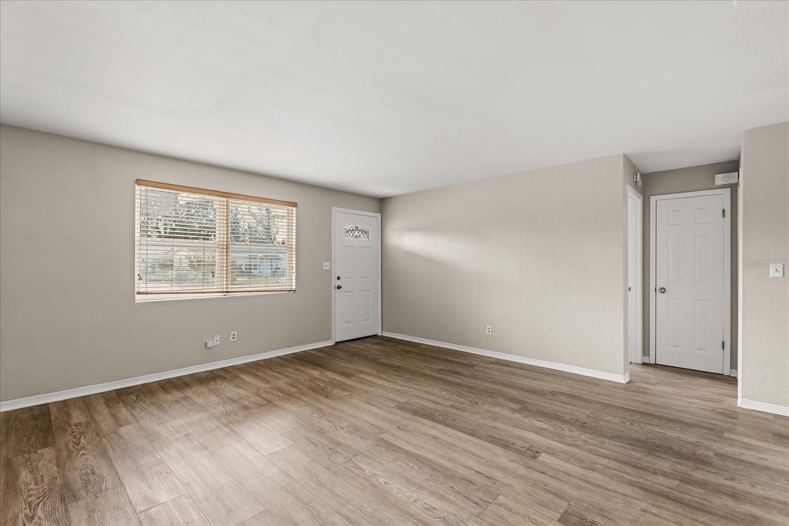 DAYTONA GARDENS - Residential