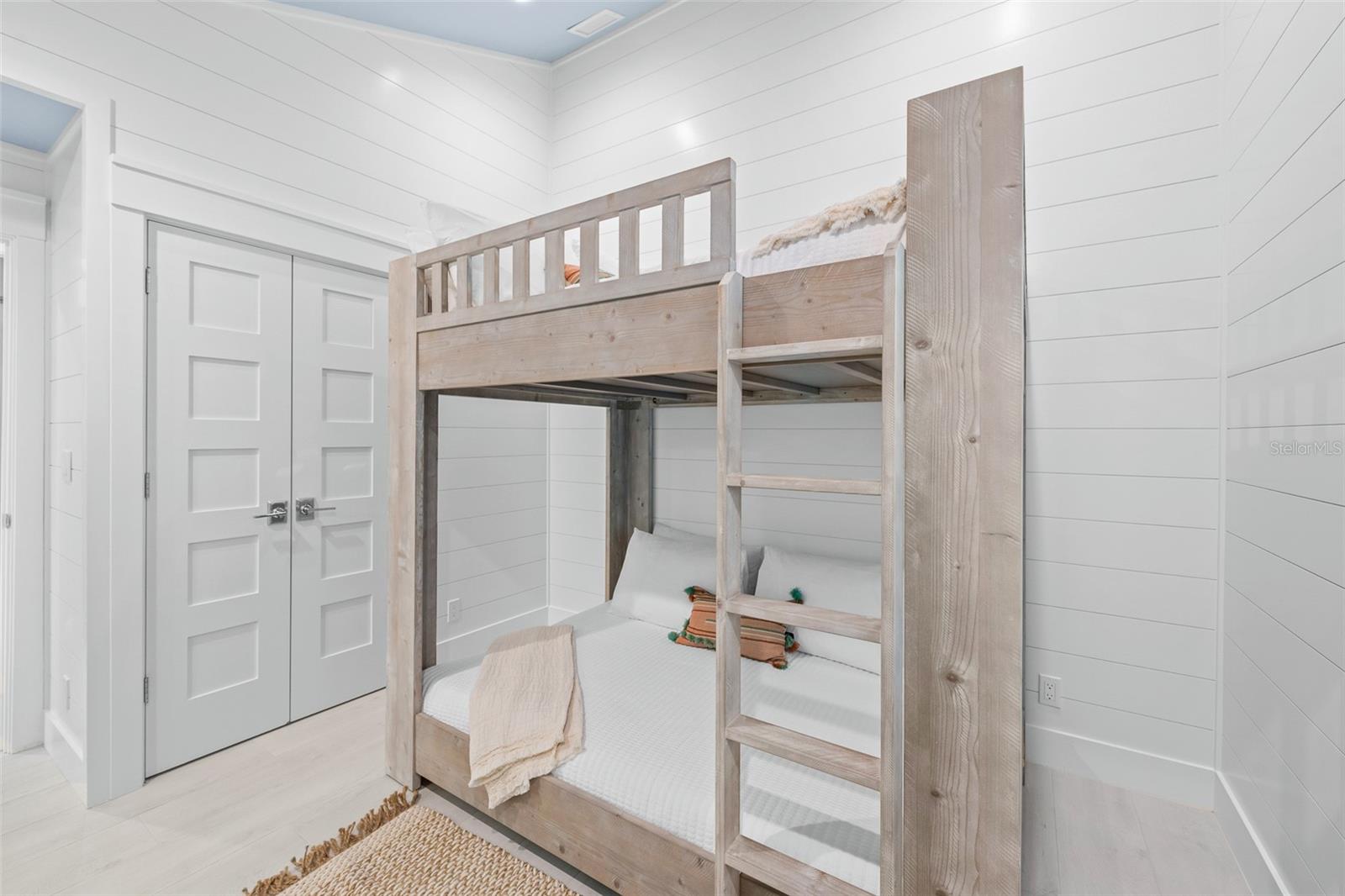 LIDO BEACH DIV B RESUB - Residential