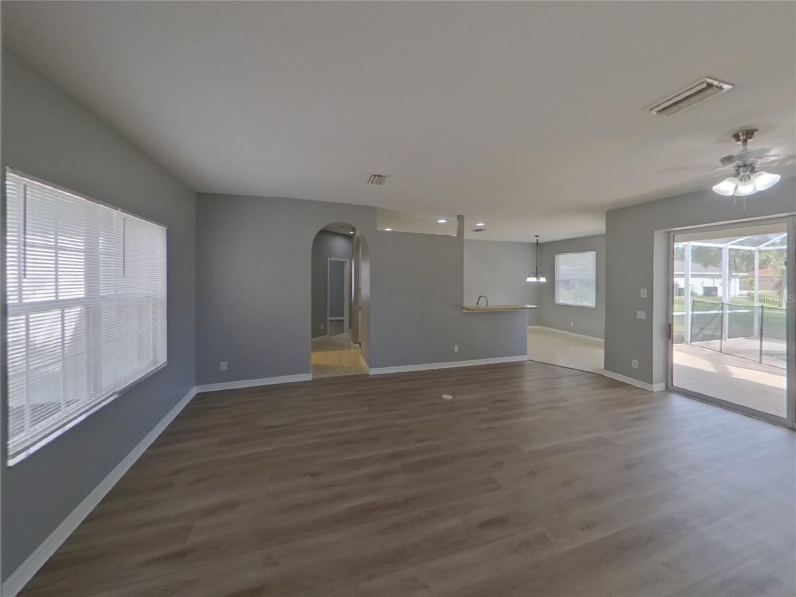 PORT CHARLOTTE SUB 07 - Residential Lease