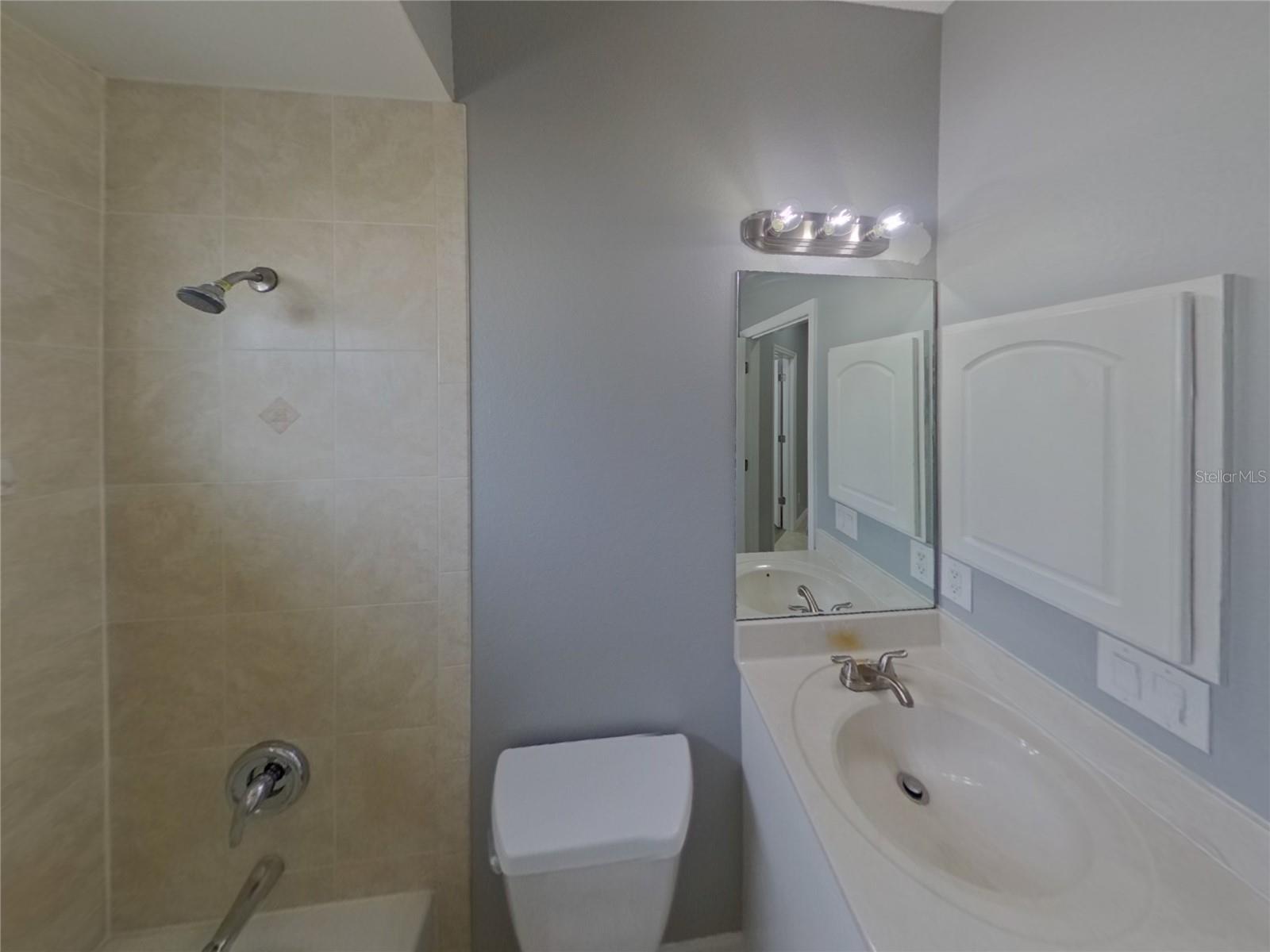 PORT CHARLOTTE SUB 07 - Residential Lease