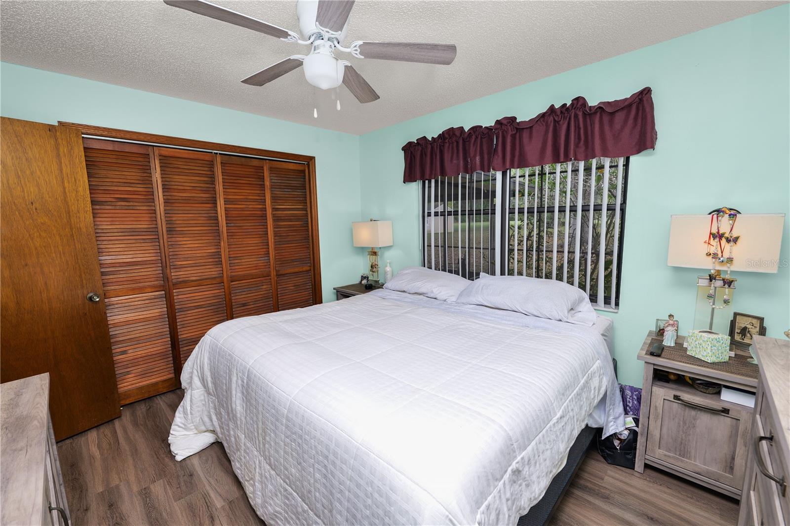 MOLL ACRES - Residential