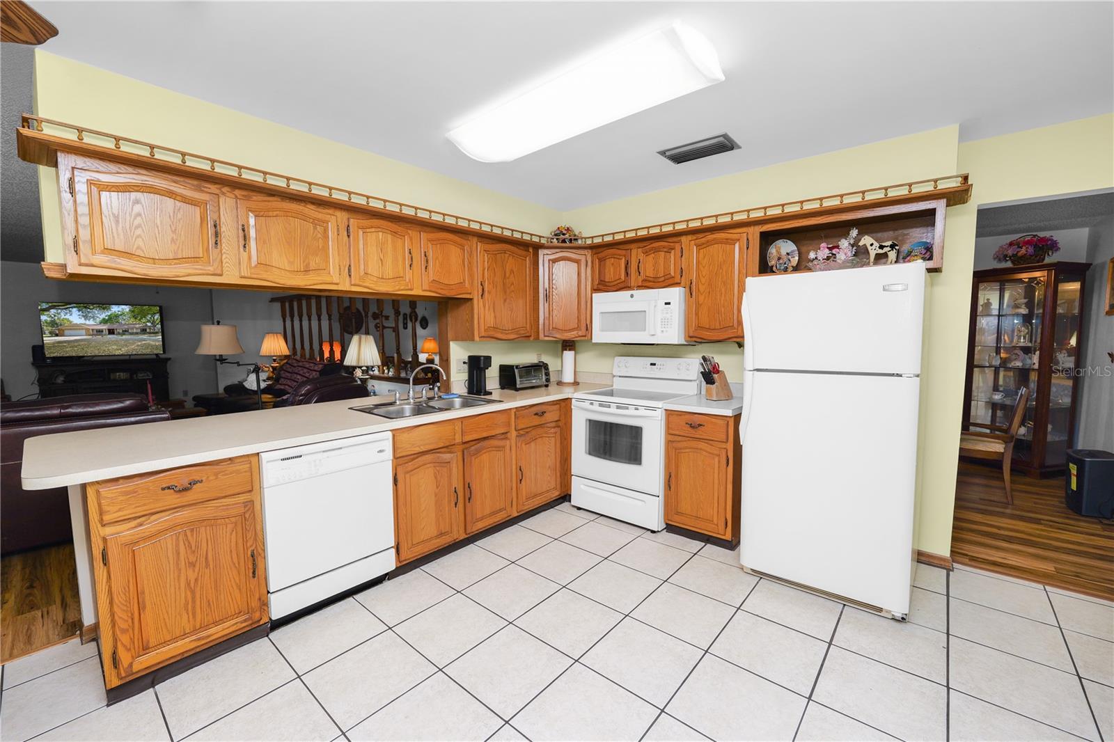 MOLL ACRES - Residential