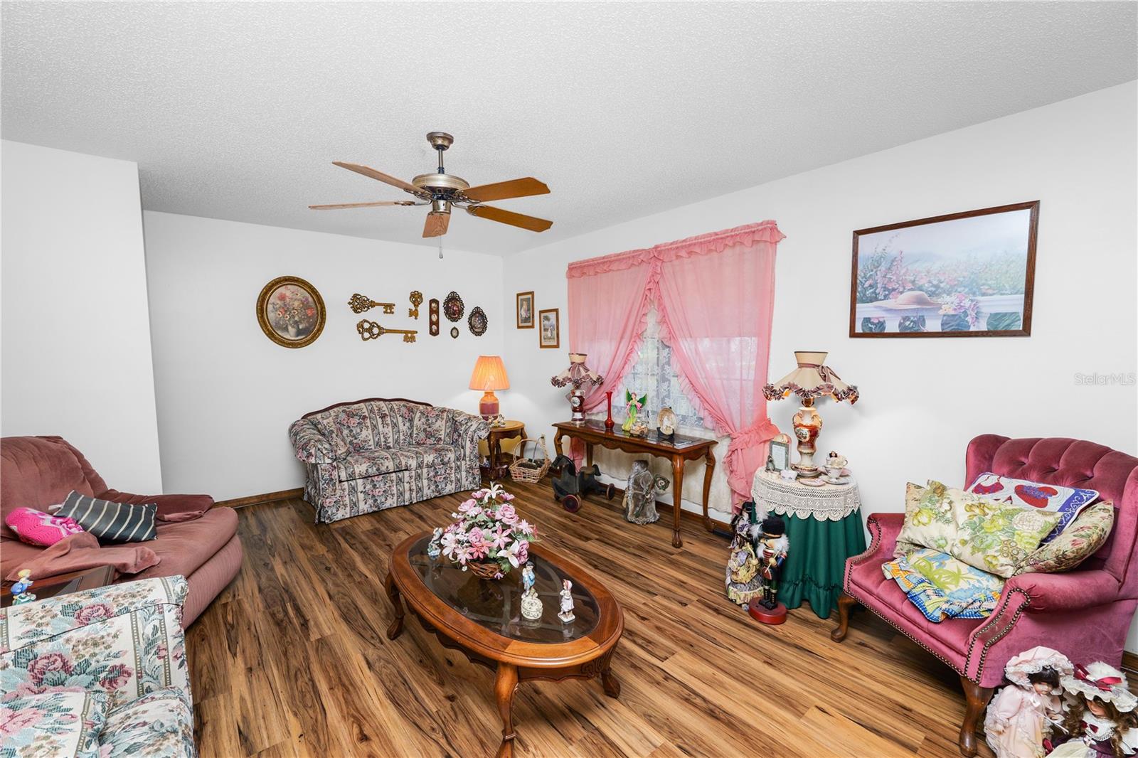 MOLL ACRES - Residential