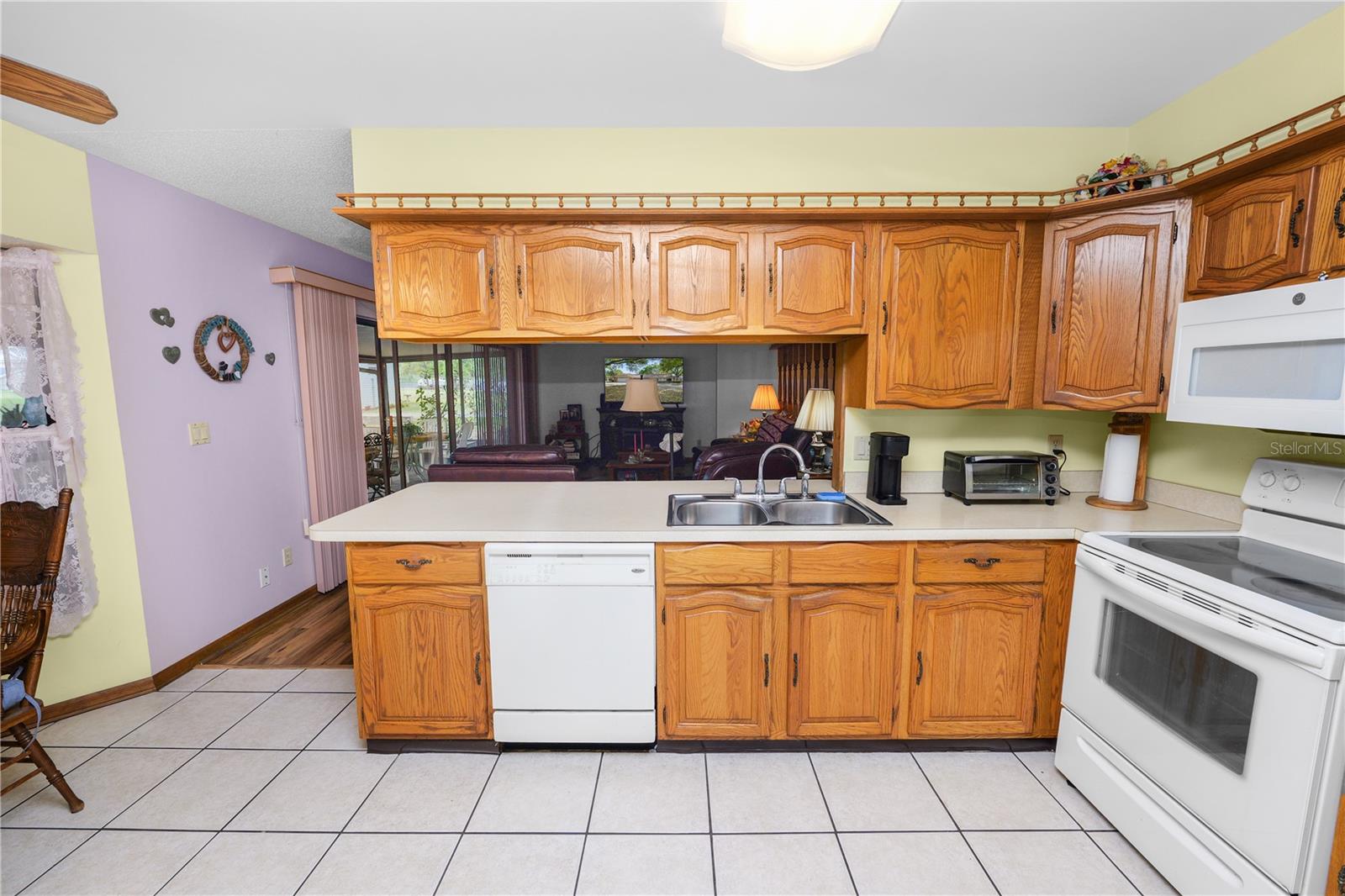 MOLL ACRES - Residential