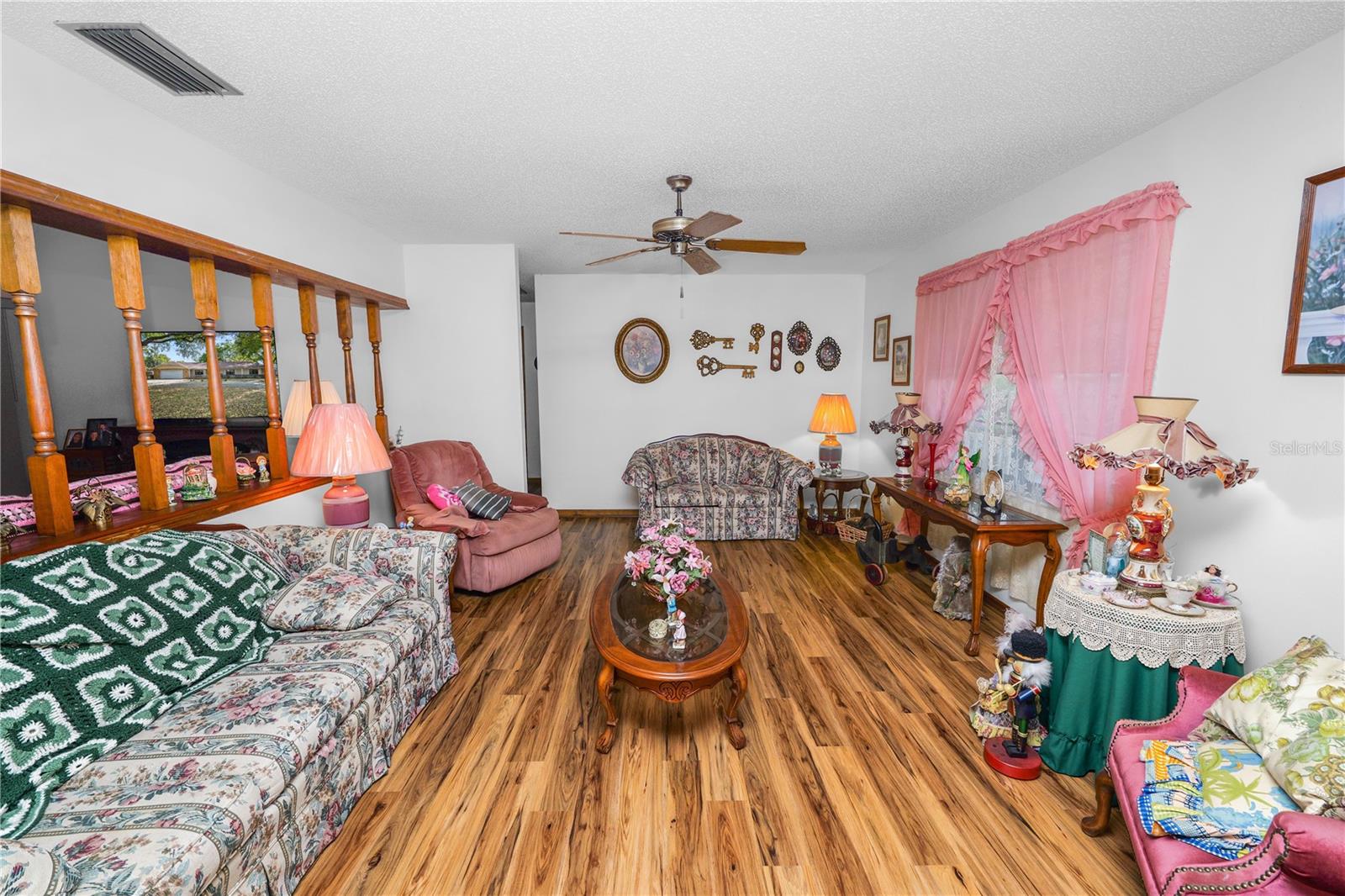 MOLL ACRES - Residential