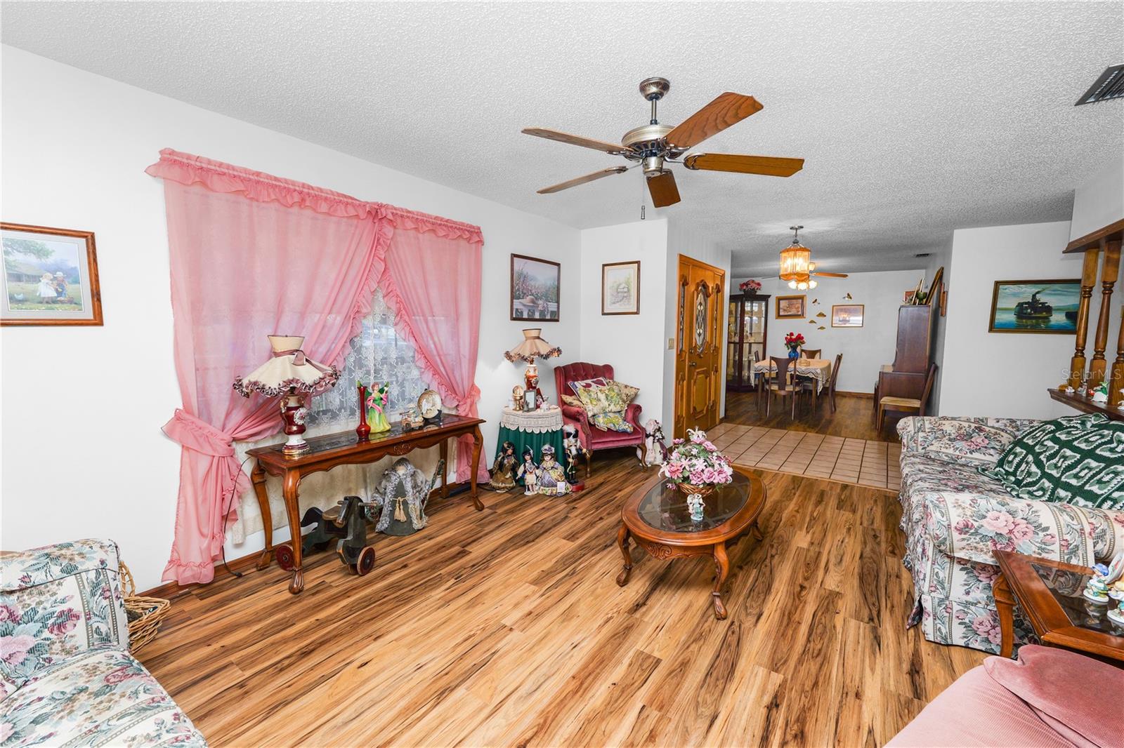 MOLL ACRES - Residential