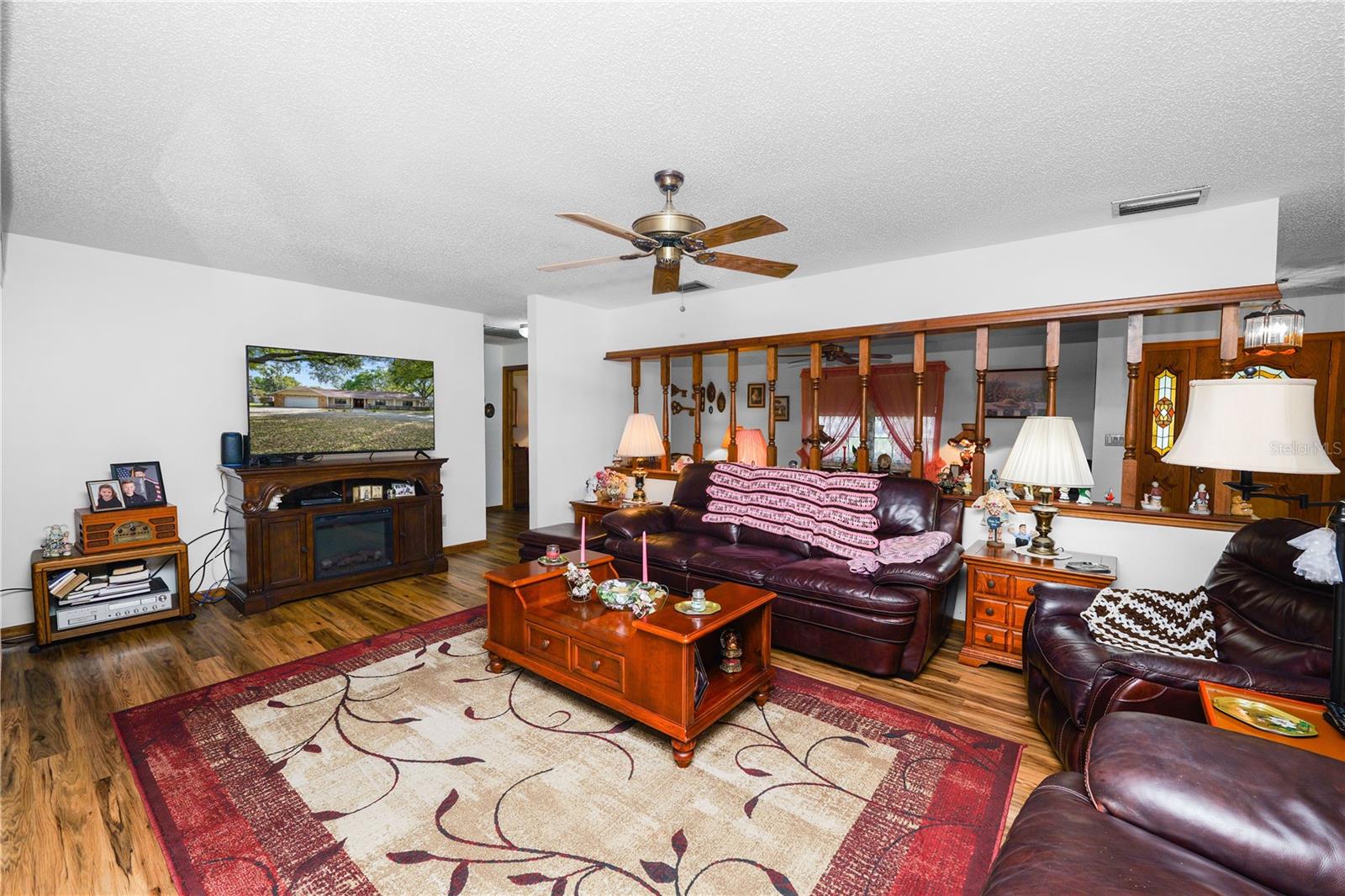 MOLL ACRES - Residential