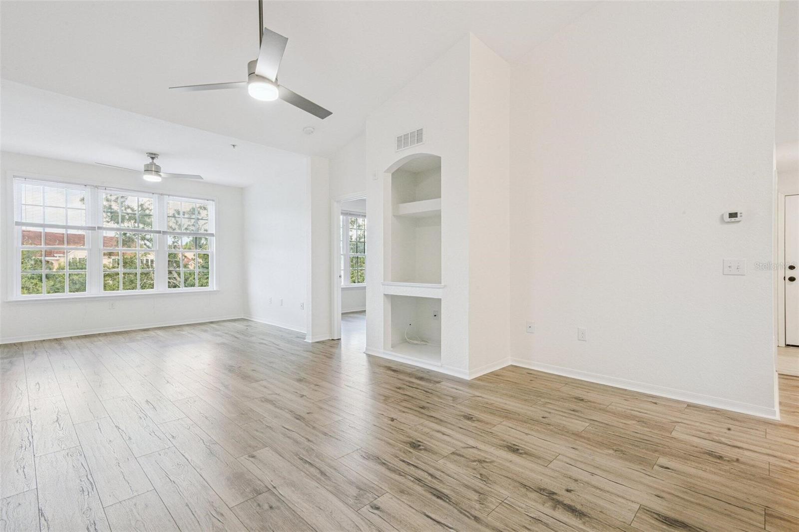 4140 CENTRAL SARASOTA PARKWAY 1233