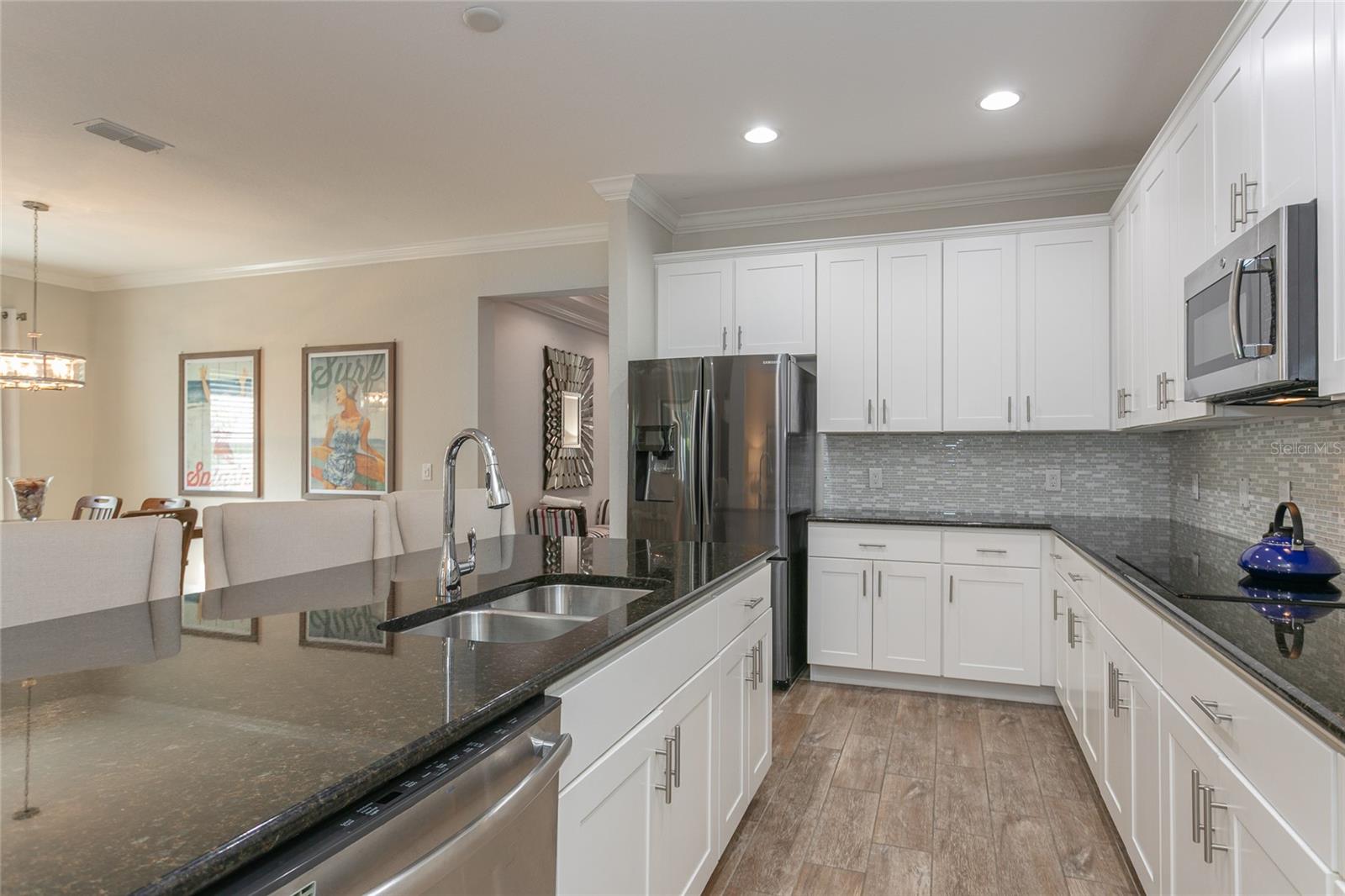 VILLA MILANO PH 3 - Residential