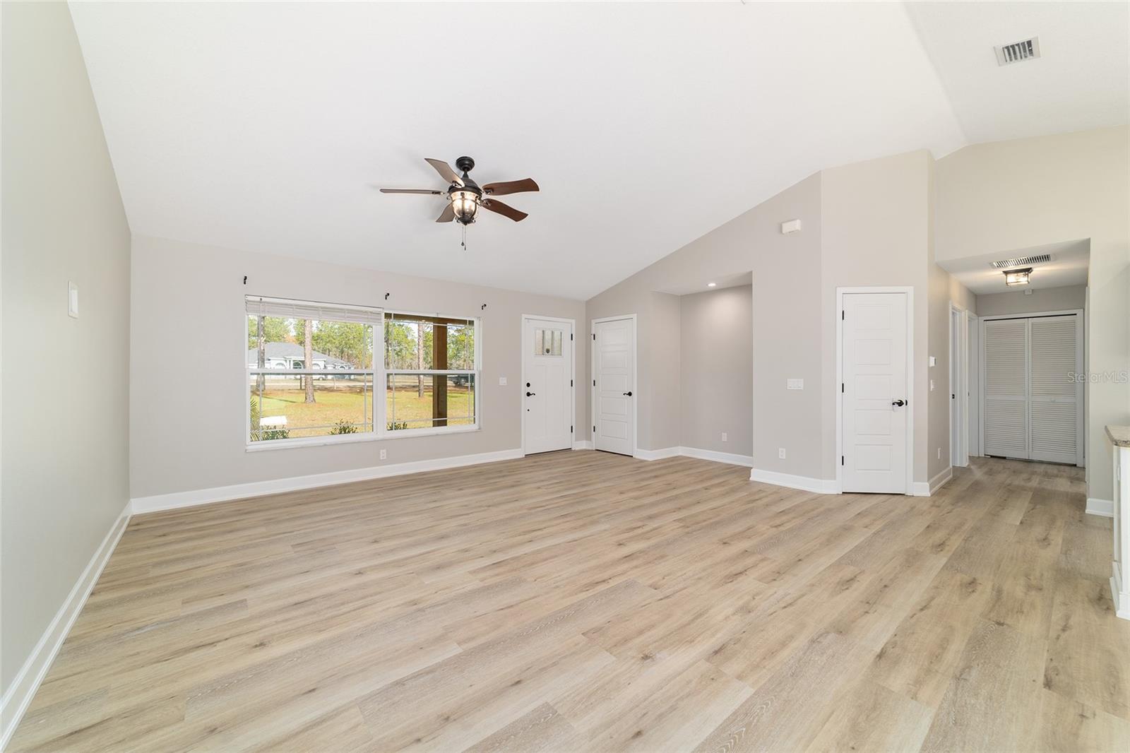 ROLLING HILLS UN 03 - Residential