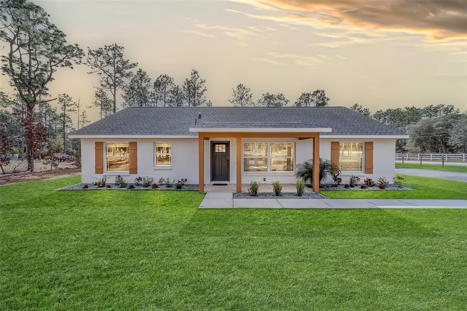 ROLLING HILLS UN 03 - Residential