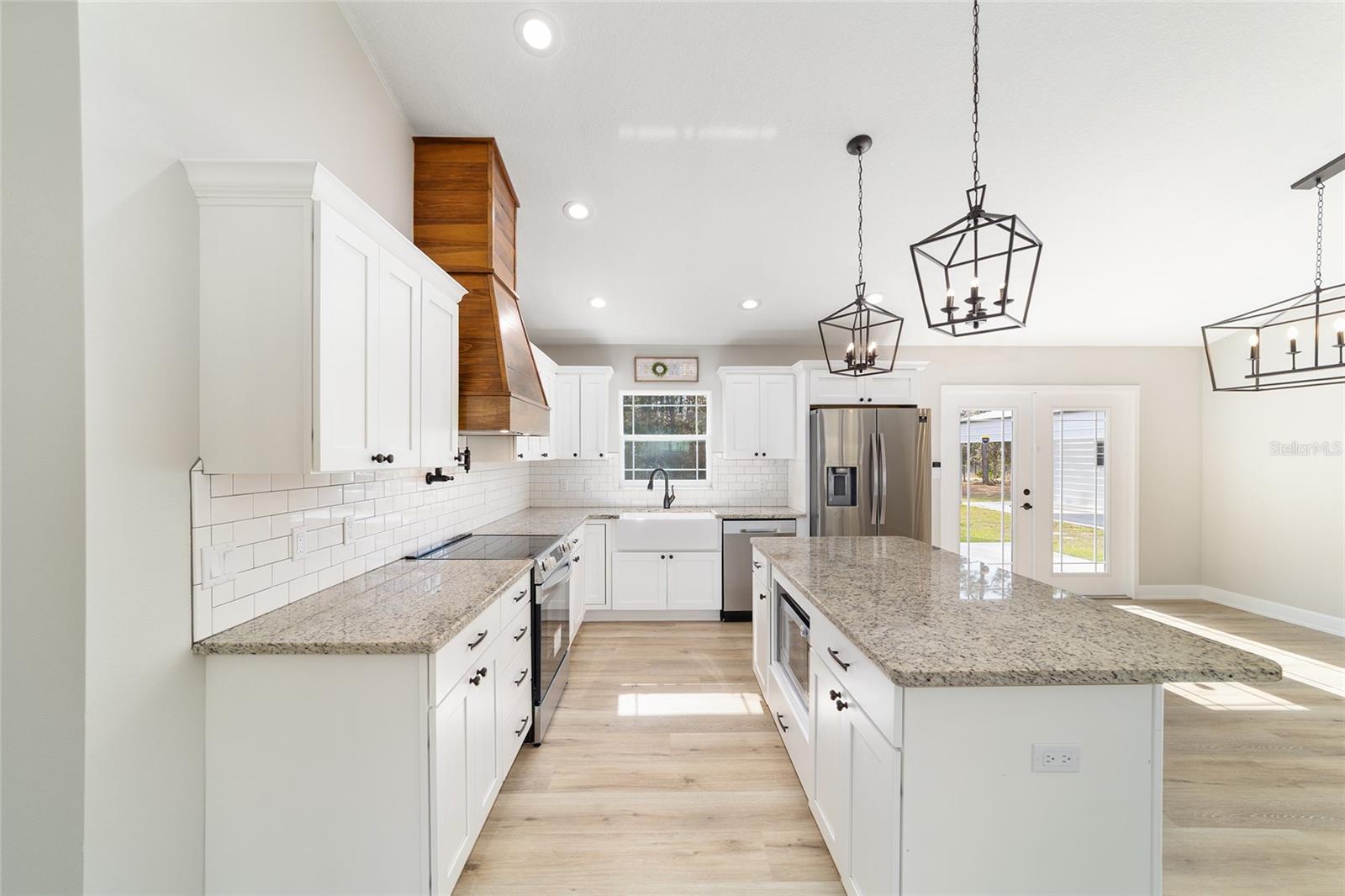 ROLLING HILLS UN 03 - Residential