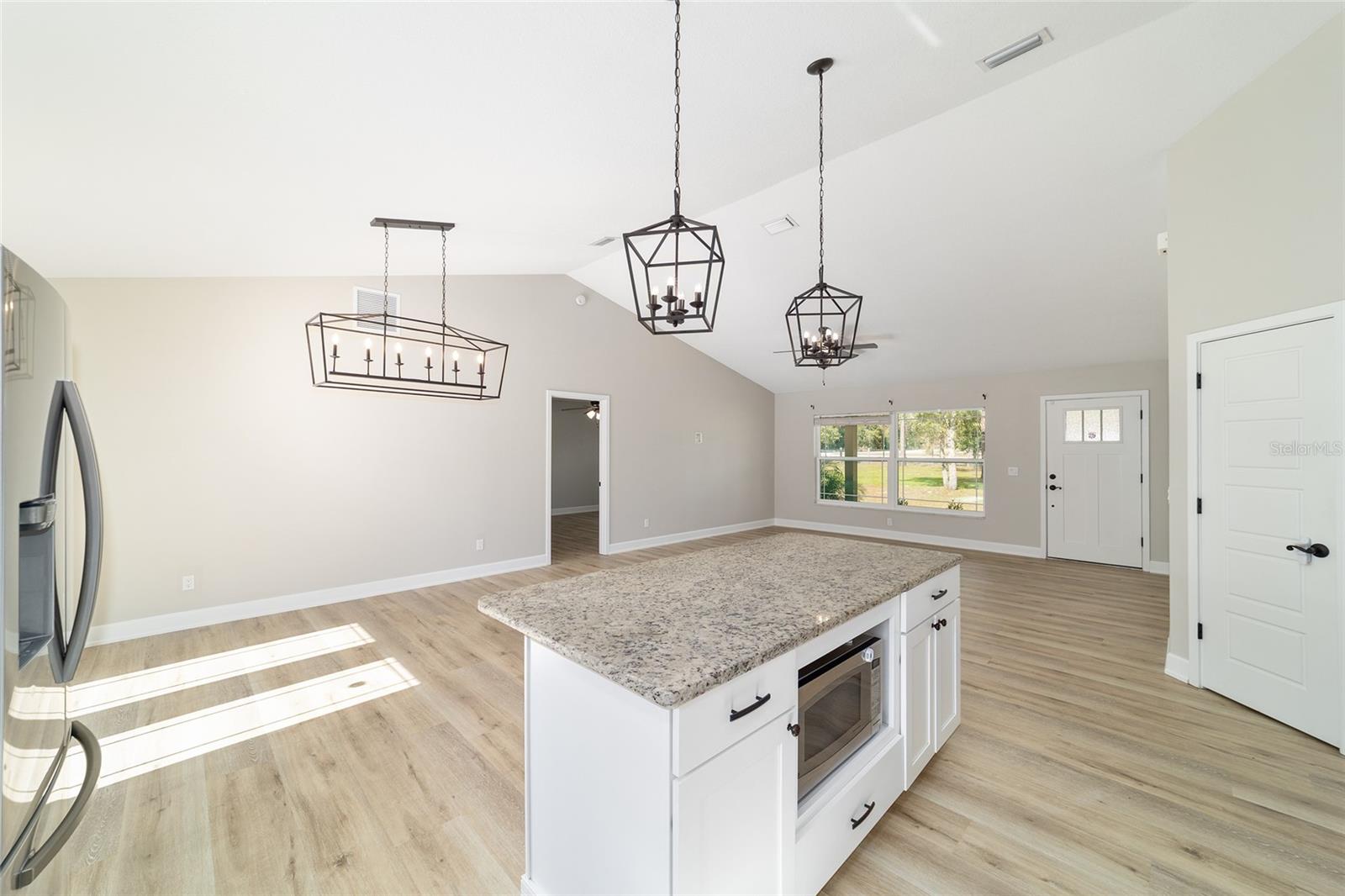 ROLLING HILLS UN 03 - Residential