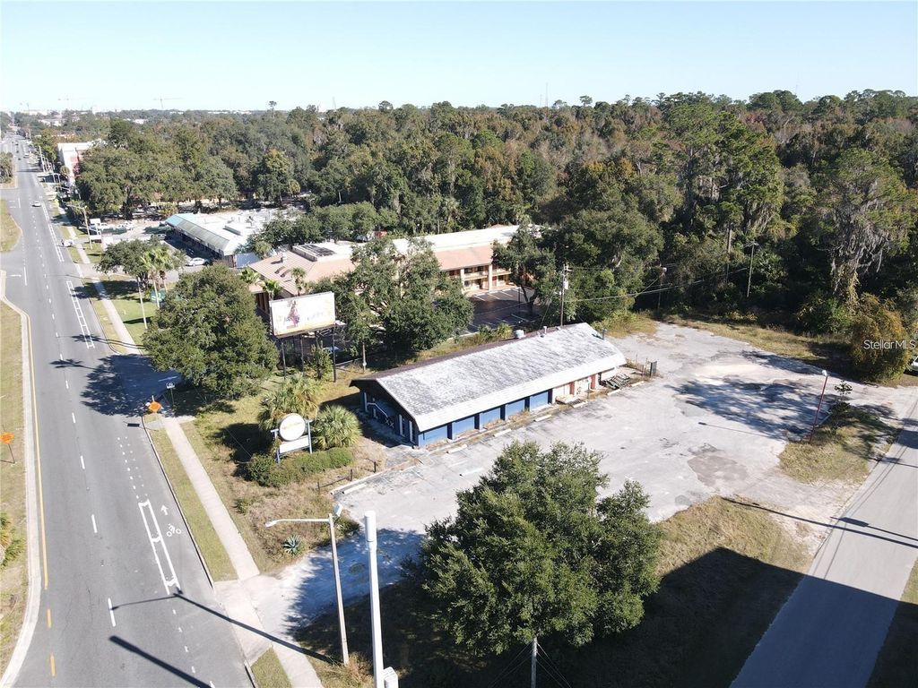 Photo of 2445 SW 13th Street, Gainesville, FL 32608 (MLS # GC539613)