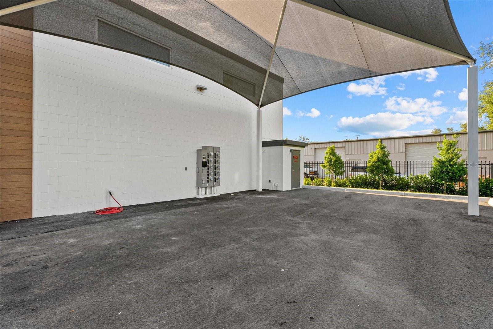 CAR BANK SRQ - Residential