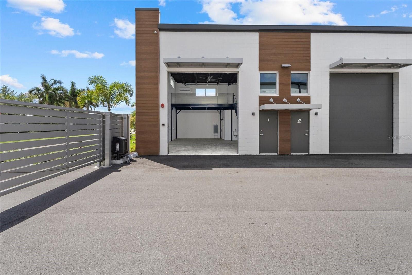 CAR BANK SRQ - Residential