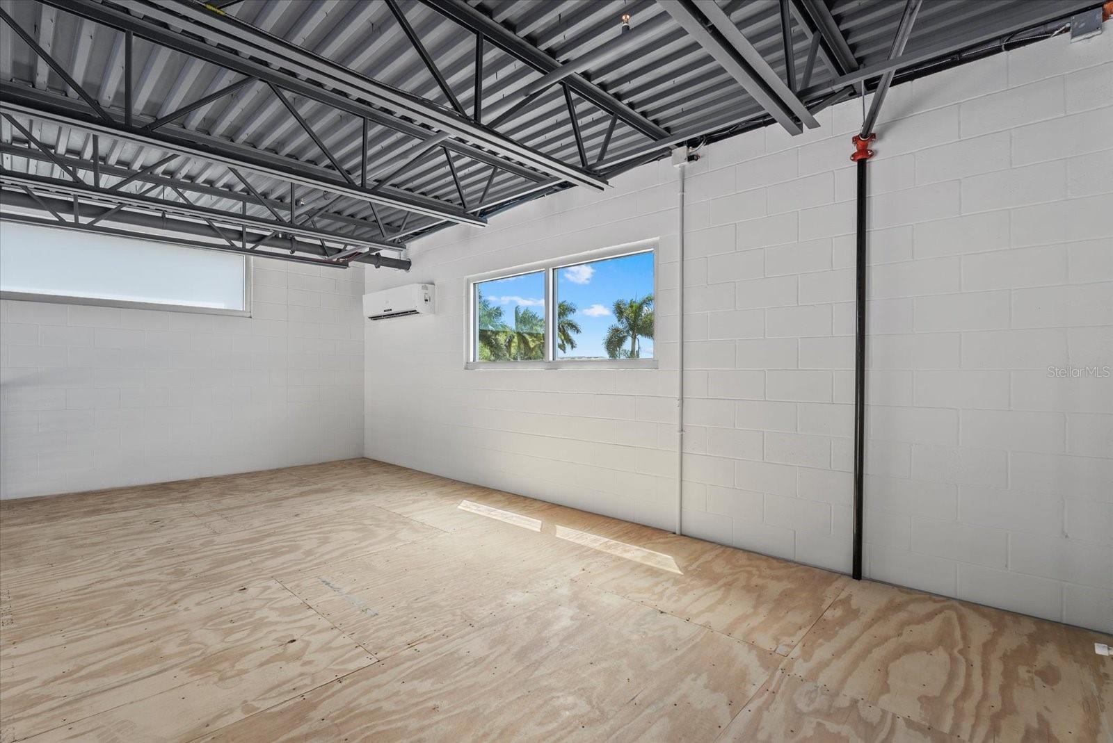 CAR BANK SRQ - Residential