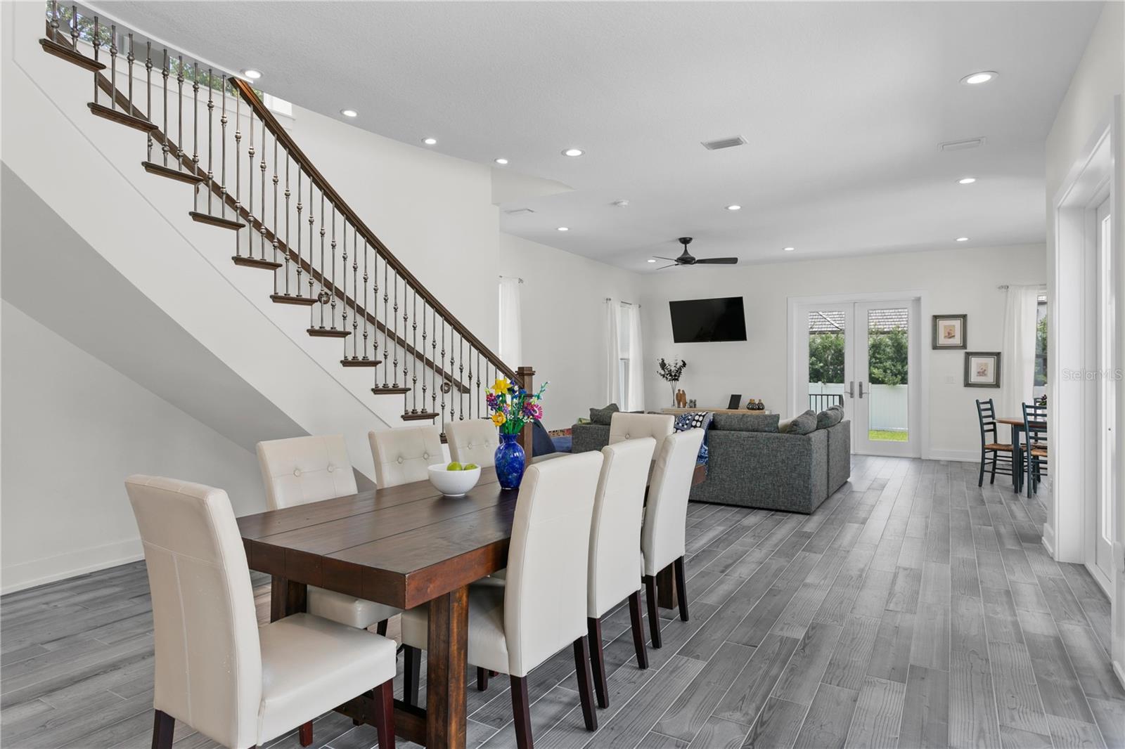 SNELL ISLE BRIGHTWATERS SEC 1 REP - Residential