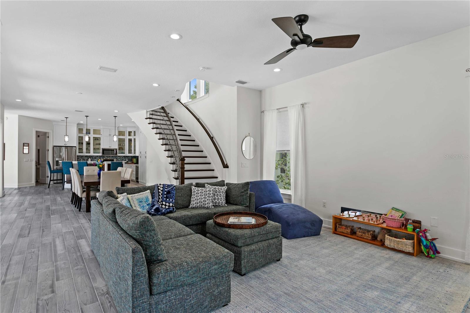 SNELL ISLE BRIGHTWATERS SEC 1 REP - Residential