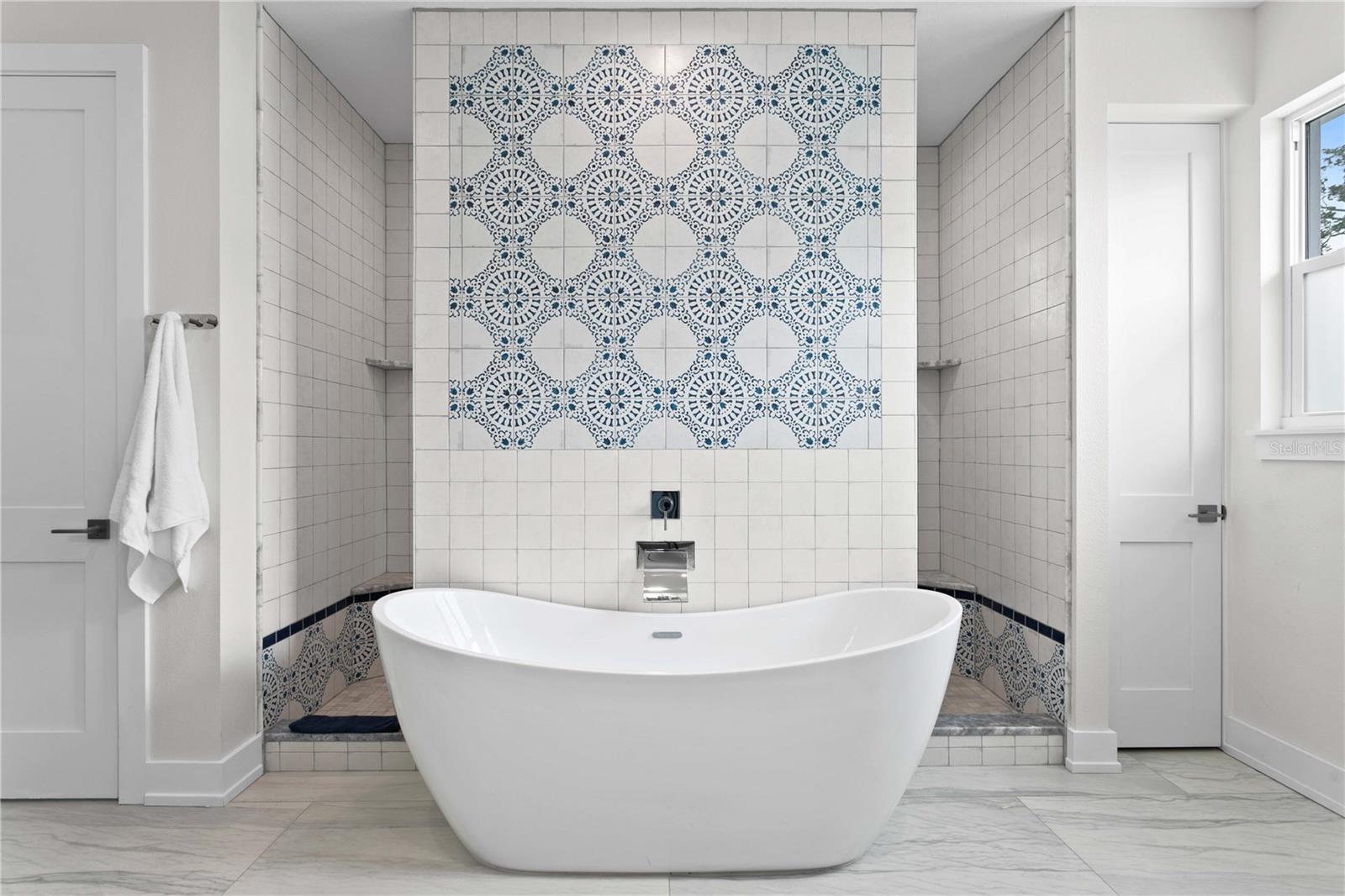 SNELL ISLE BRIGHTWATERS SEC 1 REP - Residential