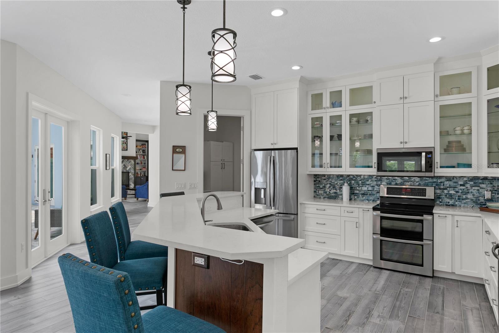 SNELL ISLE BRIGHTWATERS SEC 1 REP - Residential