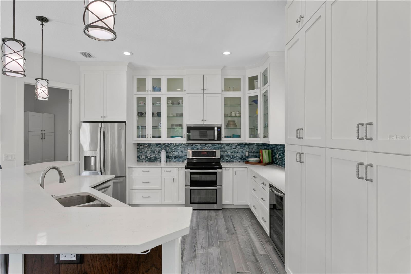 SNELL ISLE BRIGHTWATERS SEC 1 REP - Residential