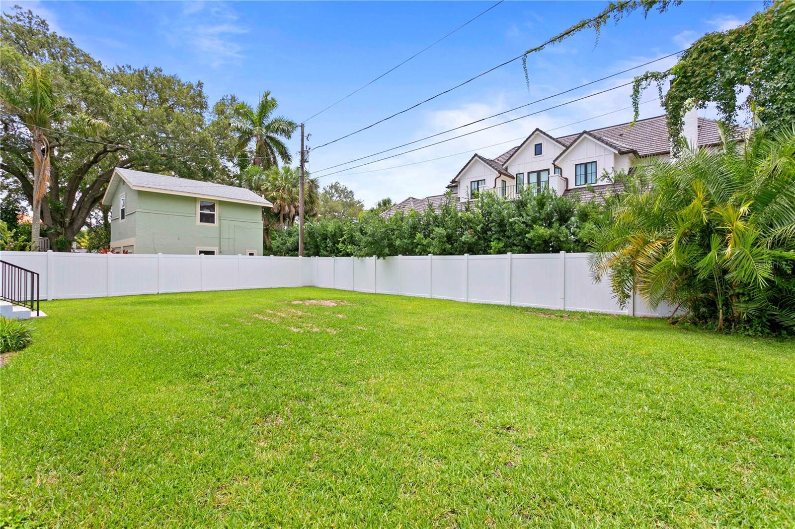 SNELL ISLE BRIGHTWATERS SEC 1 REP - Residential