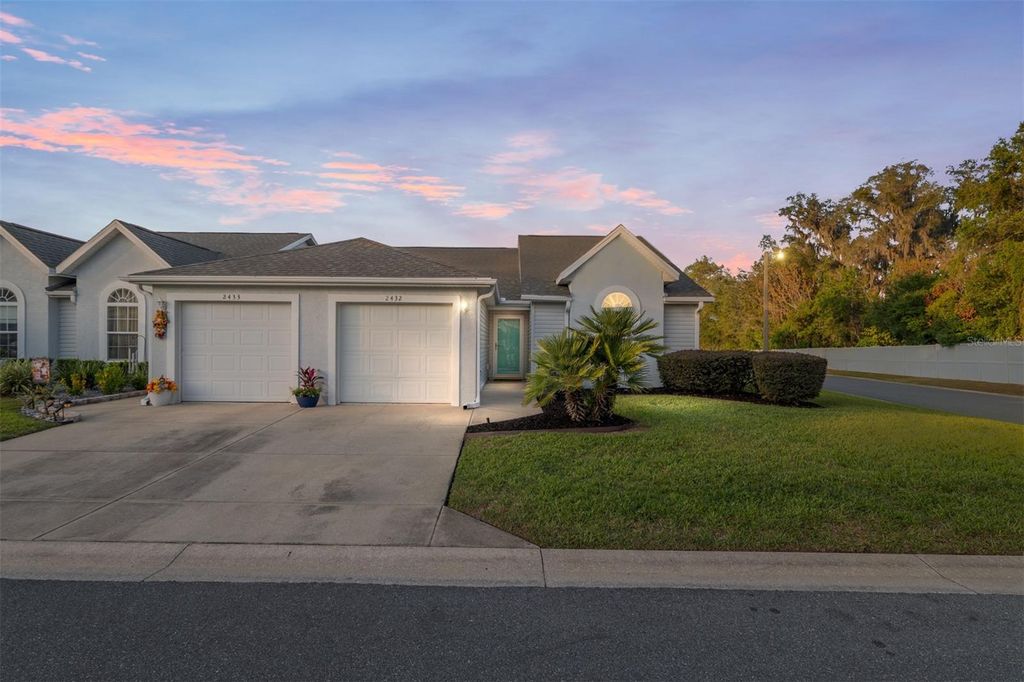 Photo of 2432 SE 18th Circle, Ocala, FL 34471 (MLS # OM714388)