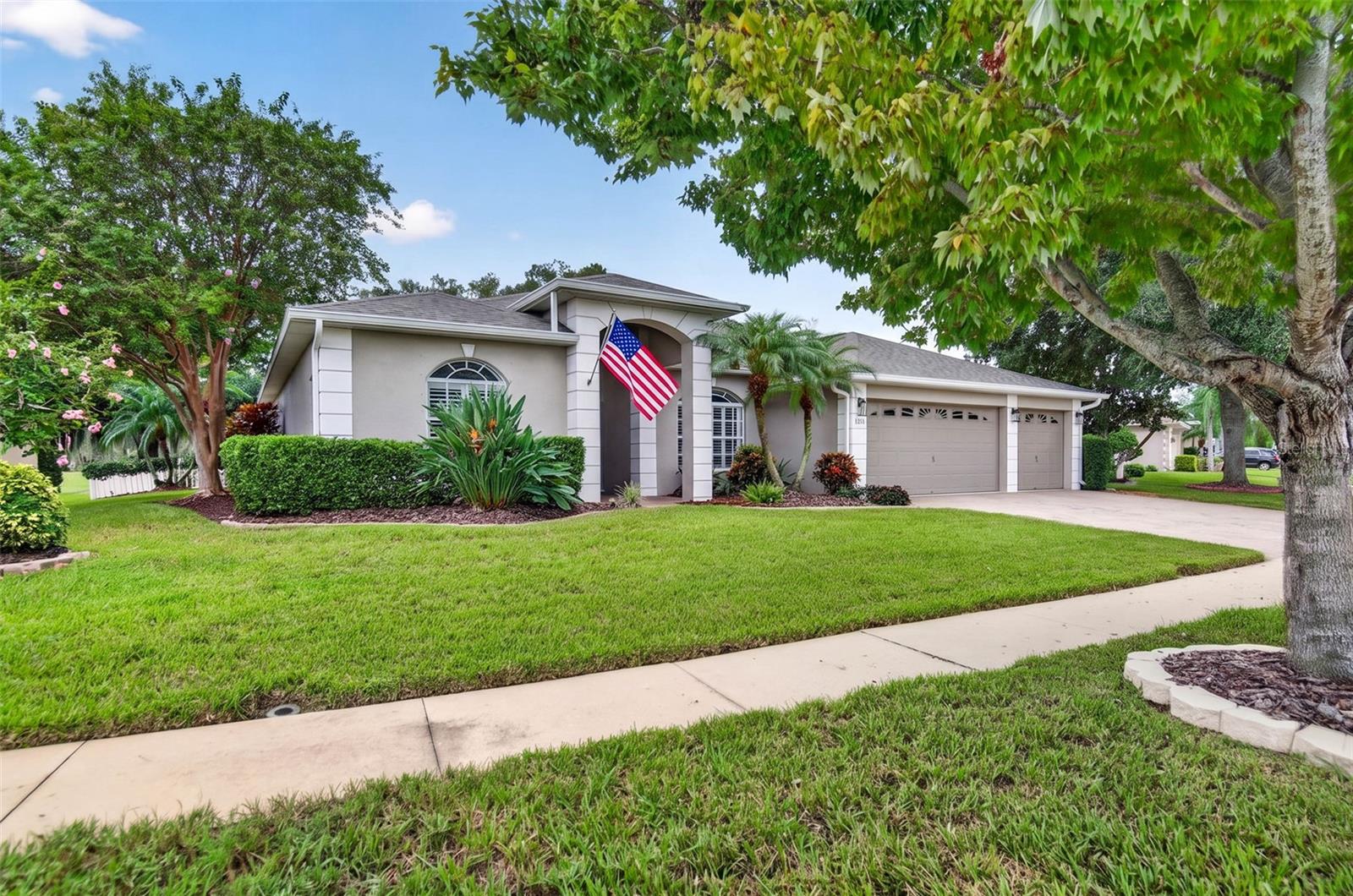 3825 SALIDA DELSOL DRIVE, RUSKIN, FL, 33573 1 3825 SALIDA DELSOL DRIVE