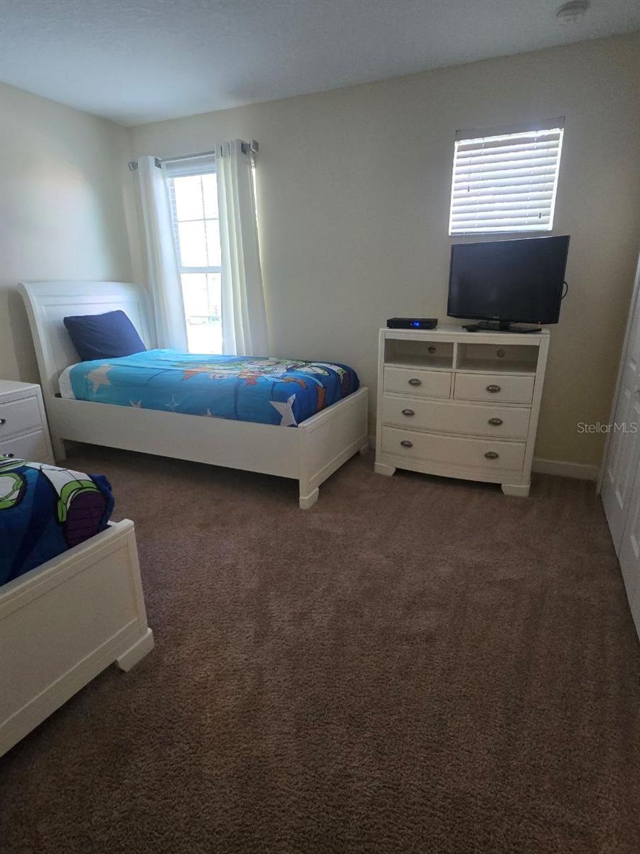 PARADISE PALMS RESORT PH 2 - Residential Lease